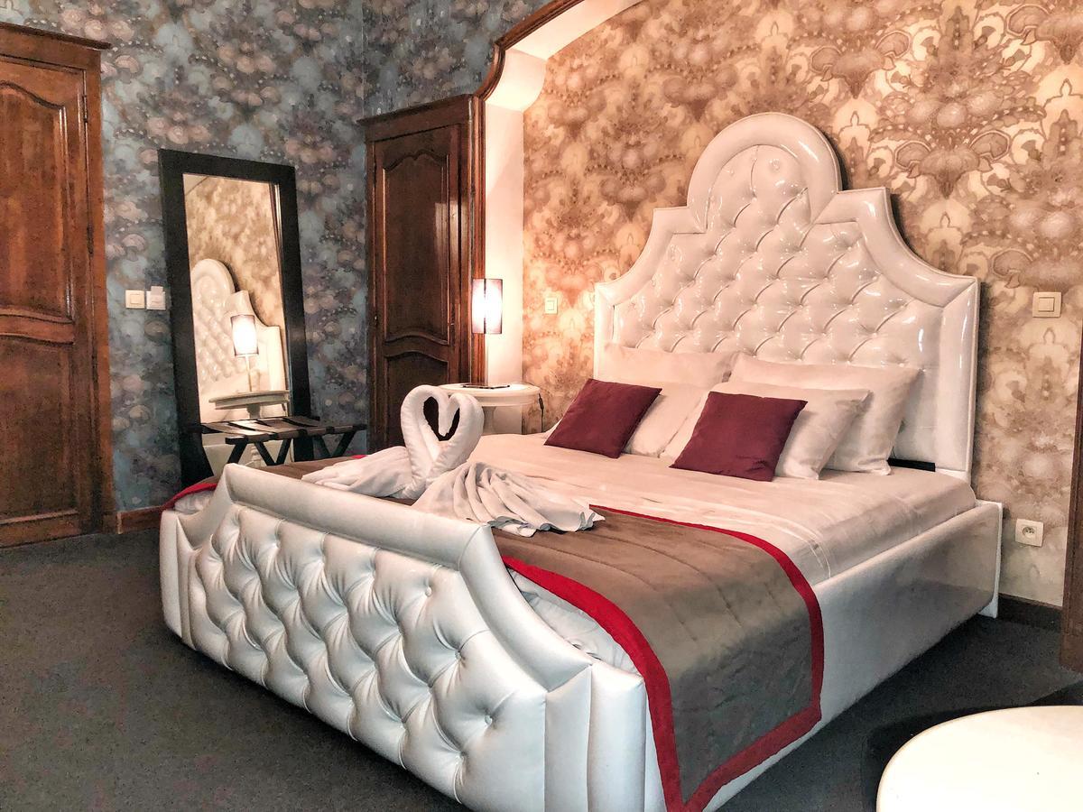Le Manoir * Brussels